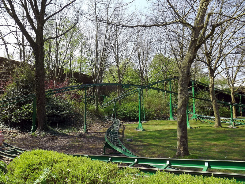 Keverbaan • Zierer Tivoli Coaster