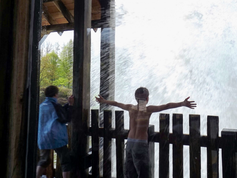 Niagara • Interlink Shoot the Chute
