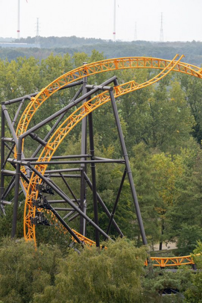 Fury • Gerstlauer Infinity Coaster • Bobbejaanland