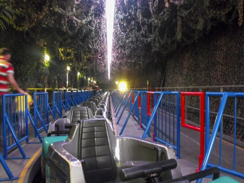 Revolution • Vekoma Enigma