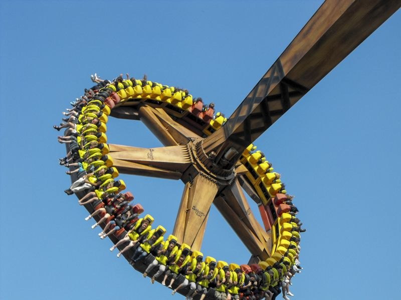 Sledgehammer • HUSS Giant Frisbee