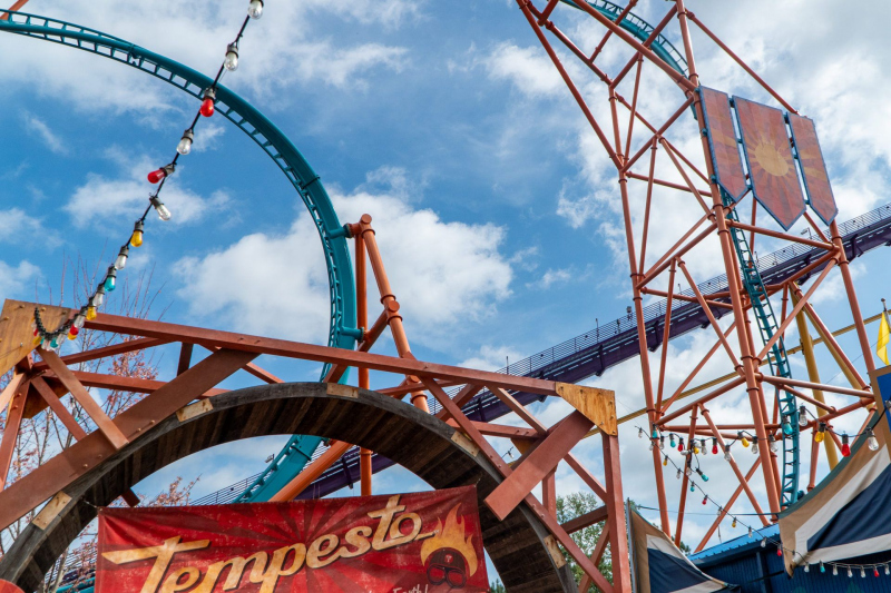 Tempesto • Premier Rides Sky Rocket II
