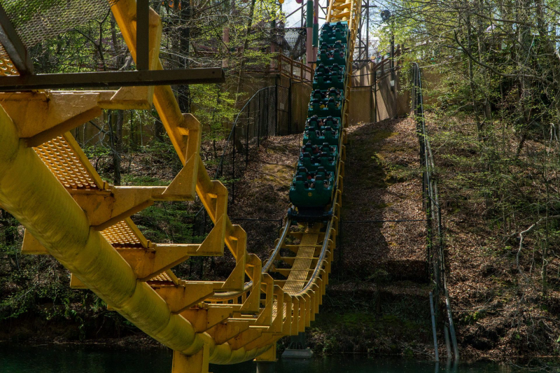 Loch Ness Monster • Arrow Looping Coaster