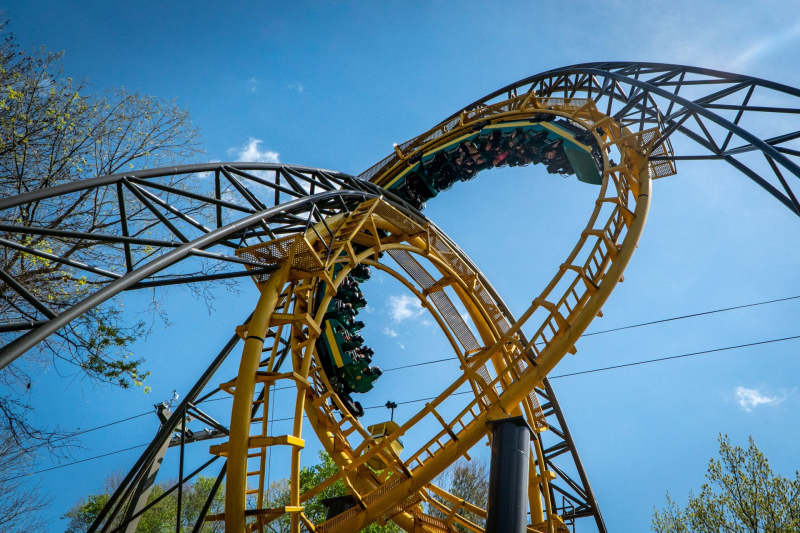 Loch Ness Monster • Arrow Looping Coaster