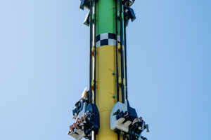 Scream Zone Drop Tower