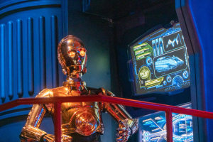 Star Tours: L\'aventure continue