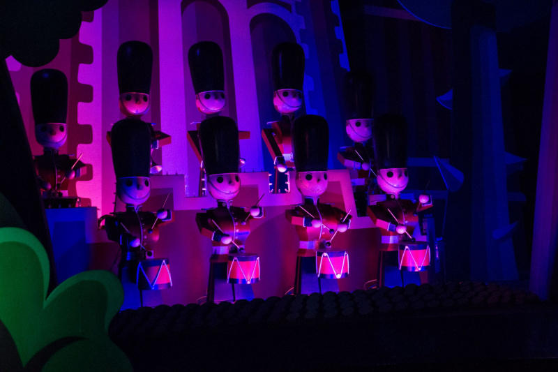 It\'s a small world