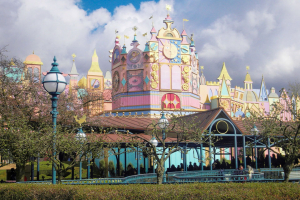 It's a small world