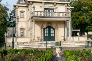 Villa-Volta