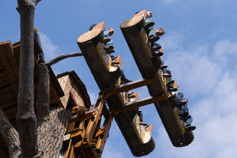 Doppelter Donnerbalken • Bear Rides Drop Tower