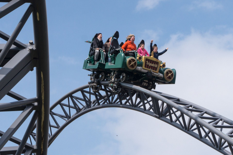 Karacho • Gerstlauer Infinity Coaster