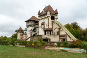 Badewannenfahrt zum Jungbrunnen • Mack Rides Log Flume