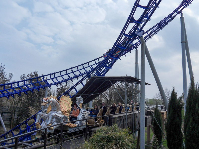 Pegasus • Mack Rides Youngstar Coaster