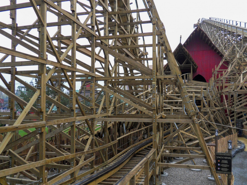 Wodan Timbur Coaster • GCI Wooden Coaster