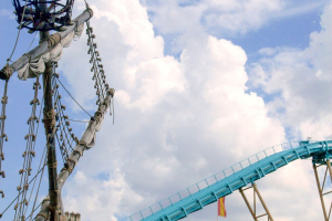 Atlantika SuperSplash • Mack Rides Super Splash