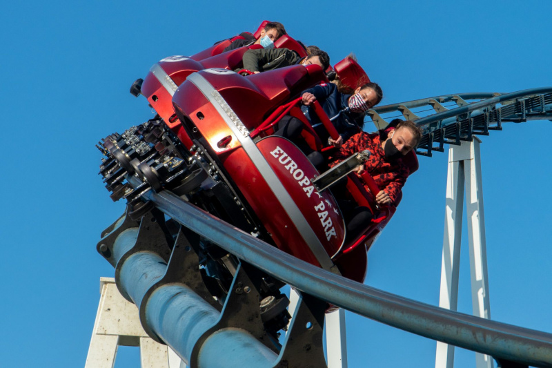 Euro Mir • Mack Rides Spinning Coaster