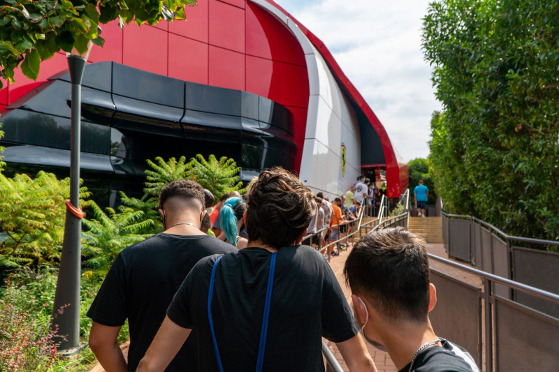 Red Force • Intamin LSM Launch Coaster • Ferrari Land