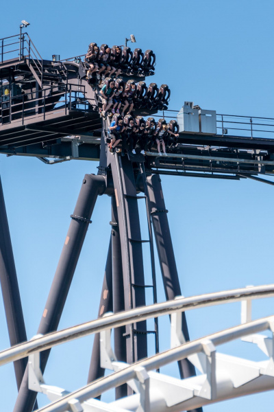 Krake • B&M Dive Coaster