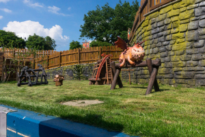 Drachengrotte • Mack Rides Boat Ride