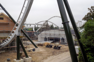 Flug der Dämonen • B&M Wing Coaster