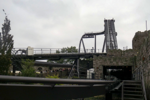 Krake • B&M Dive Coaster