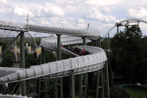 Schweizer Bobbahn • Mack Rides Bobsleigh Coaster