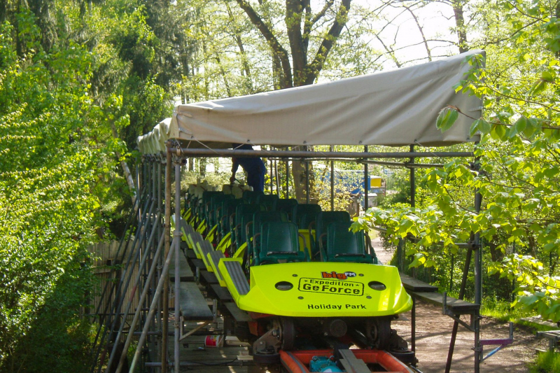 Expedition GeForce • Intamin Mega Coaster