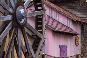 Wickie Splash • Mack Rides Log Flume