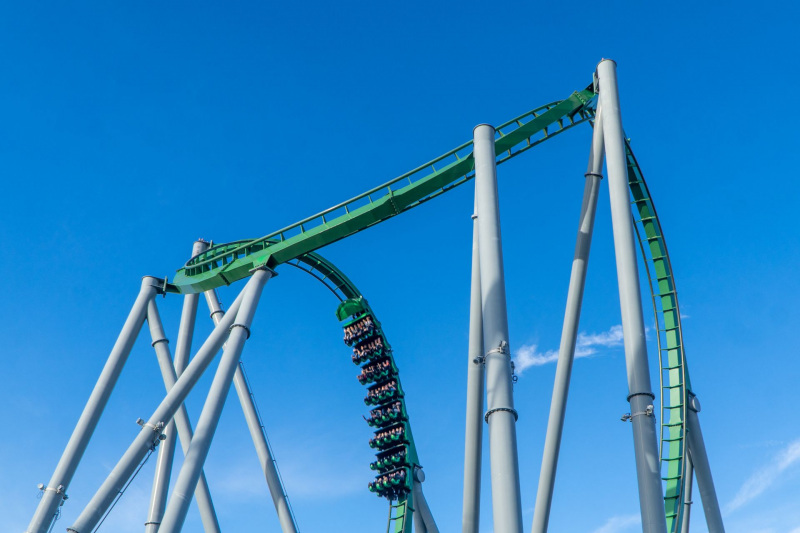 The Incredible Hulk Coaster • B&M Sitting Coaster
