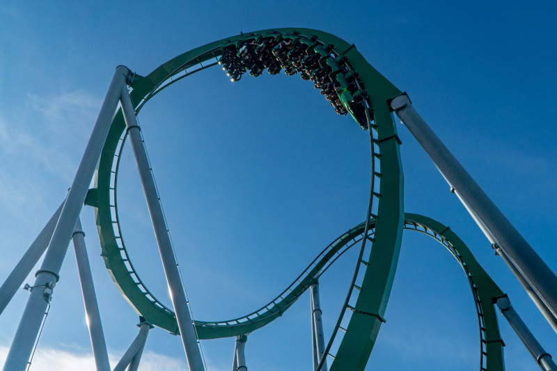 The Incredible Hulk Coaster • B&M Sitting Coaster