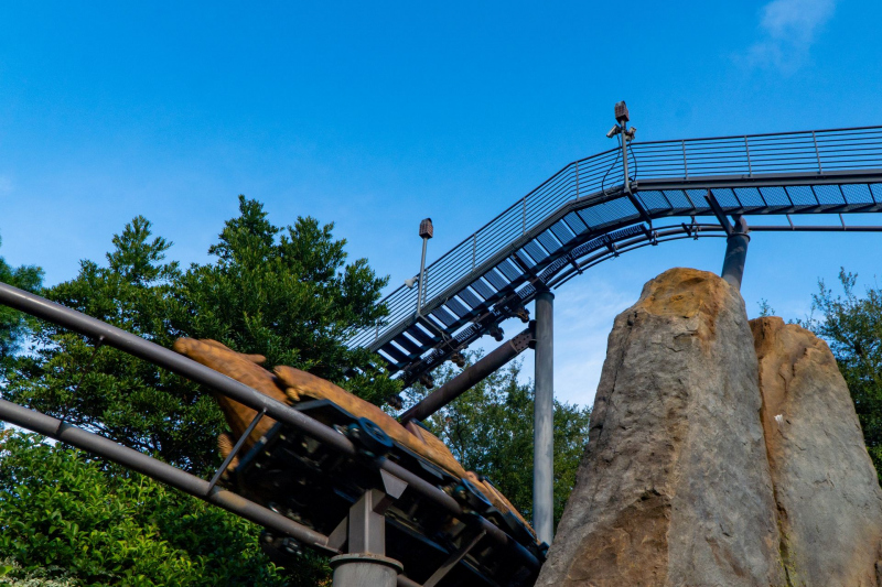 Flight of the Hippogriff • Vekoma Family Coaster