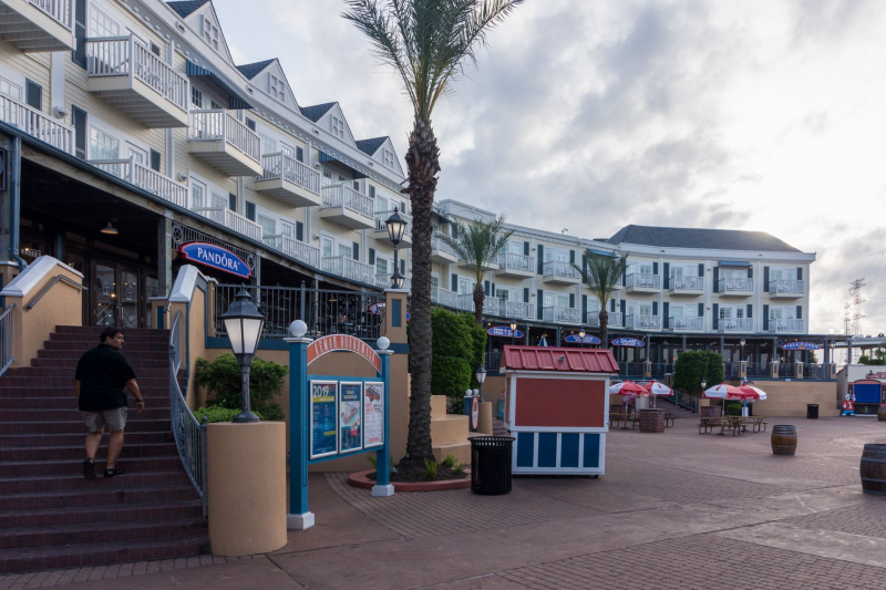 Kemah Boardwalk