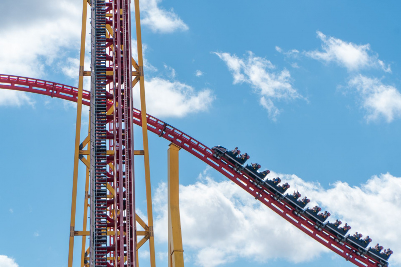 Intimidator 305