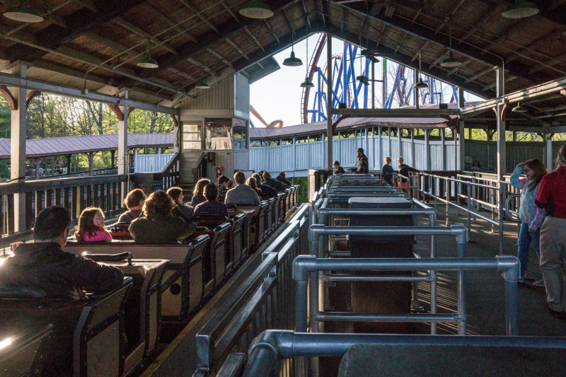 Adventure Express • Arrow Mine Train