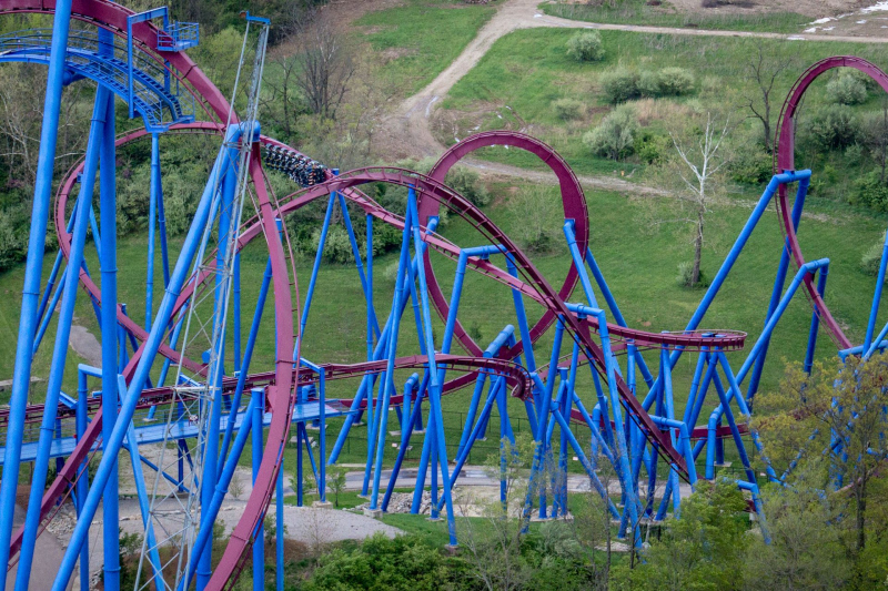 Banshee • B&M Inverted Coaster