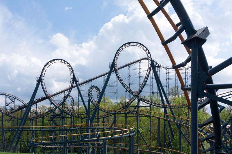 Vortex • Arrow Looping Coaster
