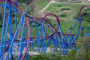 Banshee • B&M Inverted Coaster