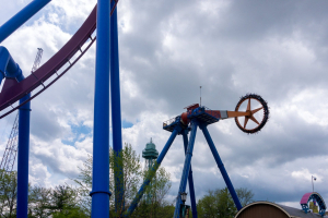 Delirium • HUSS Giant Frisbee