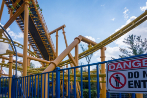 Flying Ace Aerial Chase • Vekoma Suspended Family Coaster