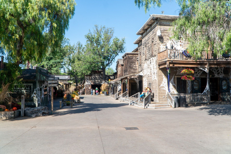 Knott's Berry Farm