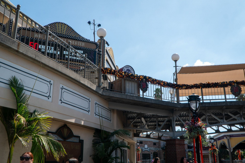 Knott's Berry Farm