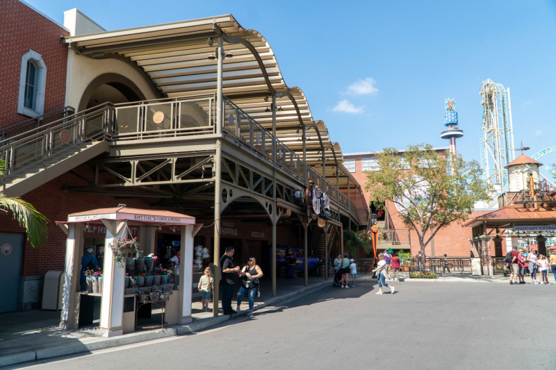 Knott's Berry Farm