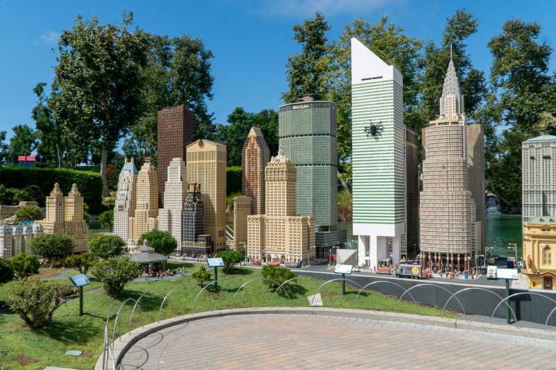 Legoland California