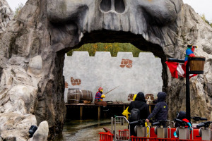 Käpt'n Nick's Piratenschlacht • Mack Rides Splash Battle