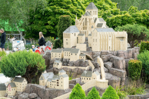 Miniland