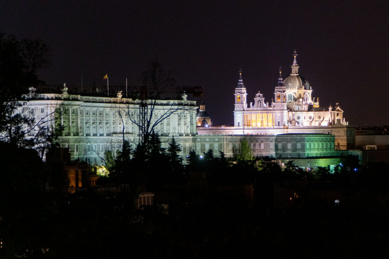 Catedral de Santa María la Real de la Almudena and Palacio Real
