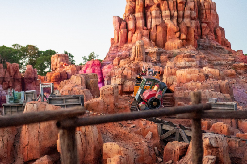 Big Thunder Mountain Railroad • Arrow Mine Train