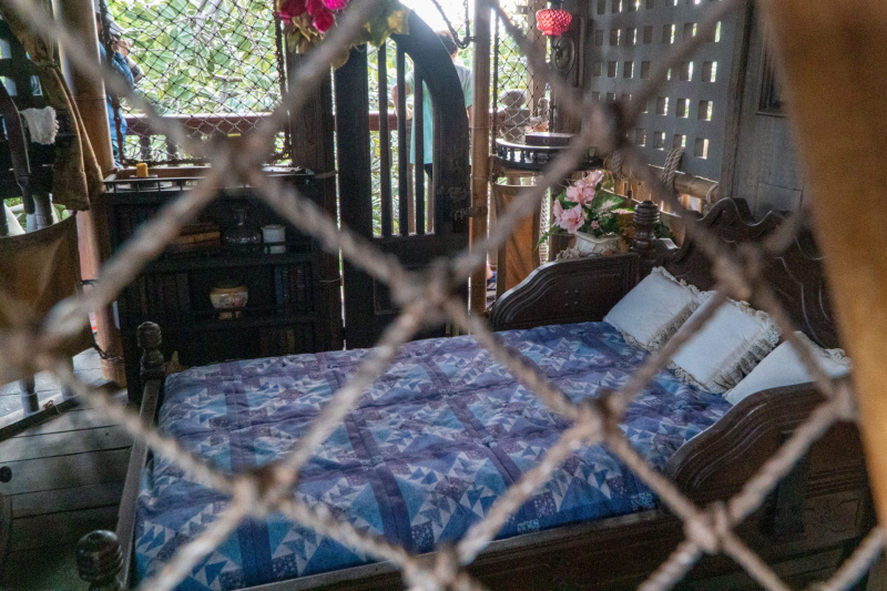 Swiss Family Treehouse