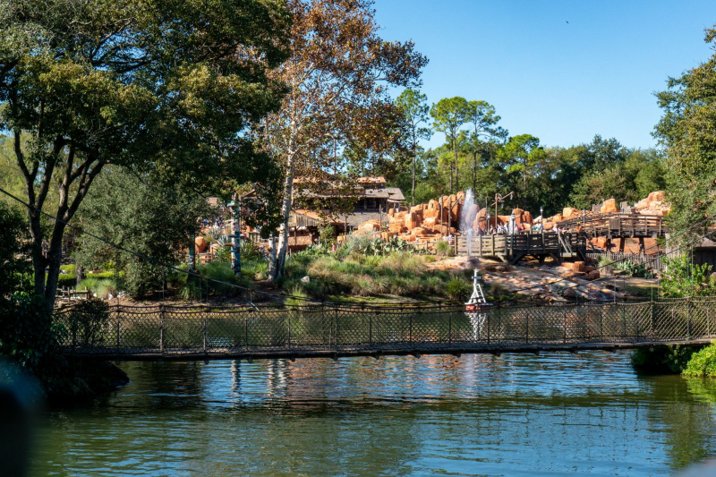 Big Thunder Mountain Railroad • Arrow Mine Train
