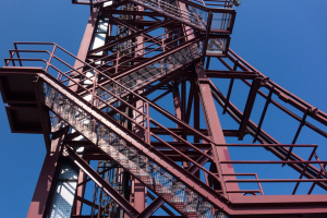 Hollywood Action Tower